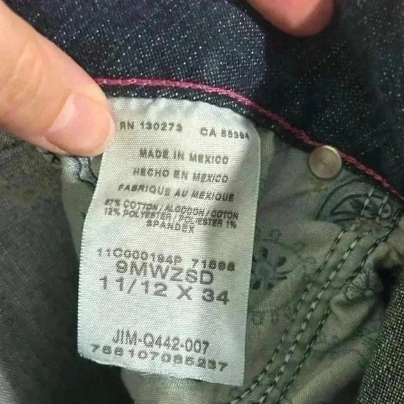 Wrangler Premium Patch jeans. Darker denim wash size 11/12 x 34 length Low Rise - Picture 11 of 12